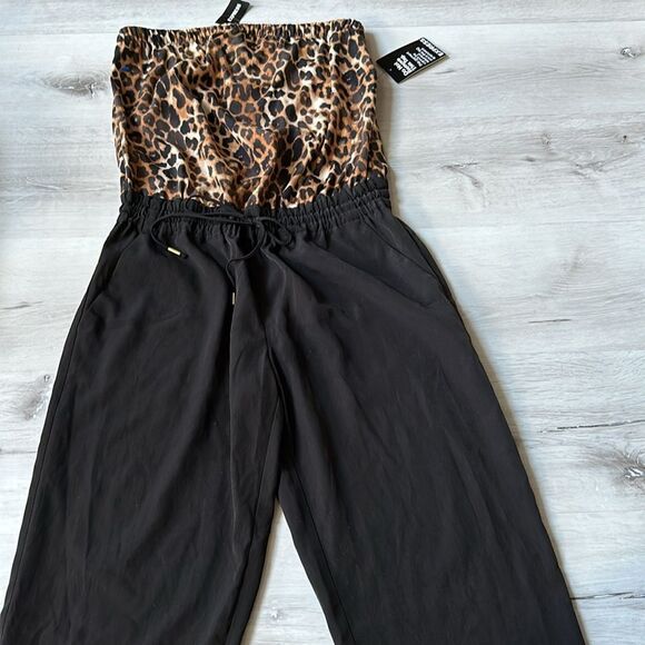 Express Leopard Print Strapless Tie Waisted Black Bottom Pockets Jumpsuit XS Nwt - Picture 3 of 5